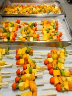 brochettes fromage fruits